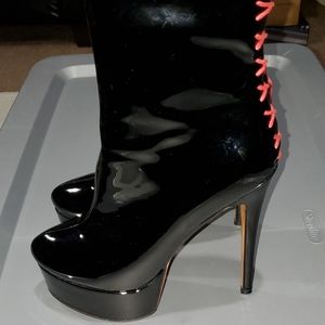 Platform ankle boots